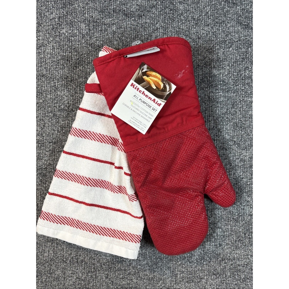 KitchenAid All Purpose‎ Set Red - Kitchen Towel & Matching Oven Mitt NWT